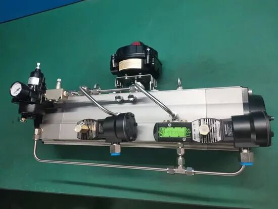 स्टेनलेस स्टील 316 पूर्ण बंदरगाह वायवीय गेंद वाल्व के साथ ISO5211 मानक फ्लैंग्ड अंत